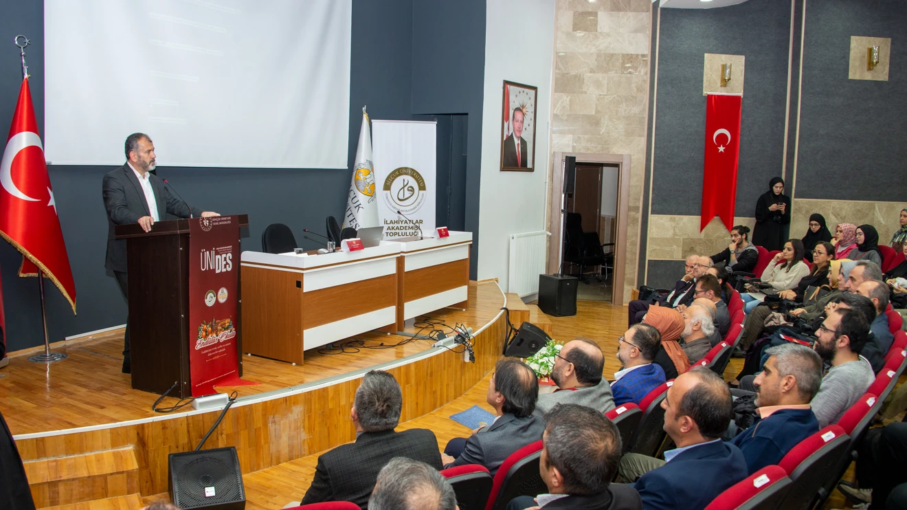 Selçuk Üniversitesinde Endülüs Okulu Paneli düzenlendi